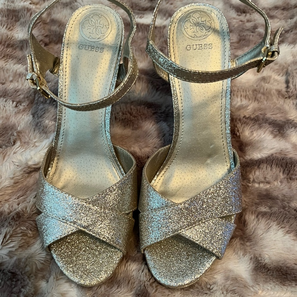 Womens Heels - Brand- GUESS —- Size 8.5…